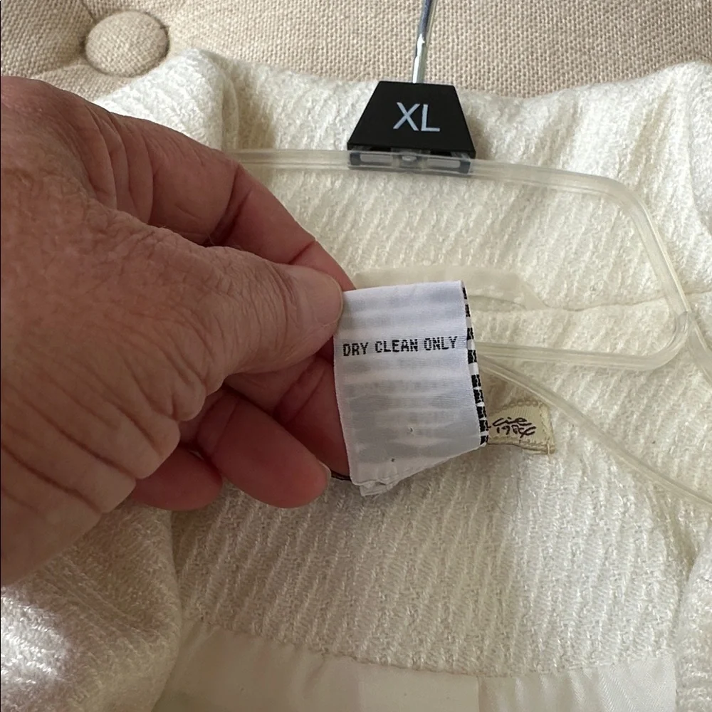 Adorable American Rag Cropped Jacket - Picture 9 of 9